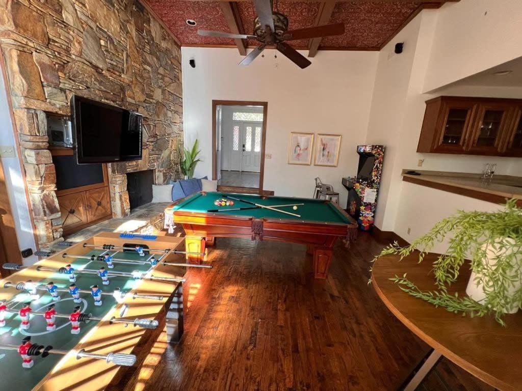 Dallas Gem 5 Bedrooms Home With Pool Game Room Exterior foto